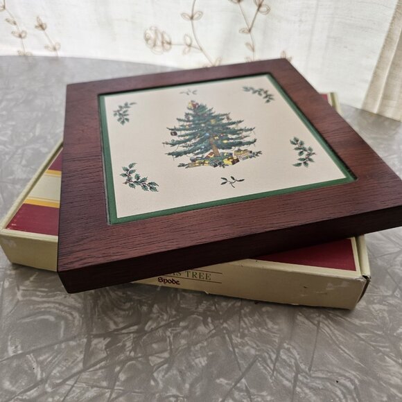 Spode Christmas Tree Tile and Wood Trivet 8" square original box vintage - Picture 3 of 14